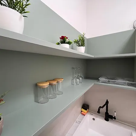Mickitos Central Apartment Скопие Екстериор снимка