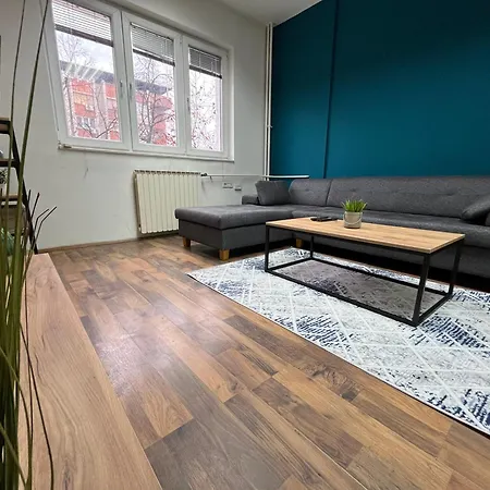 Mickitos Central Apartment Скопие Екстериор снимка